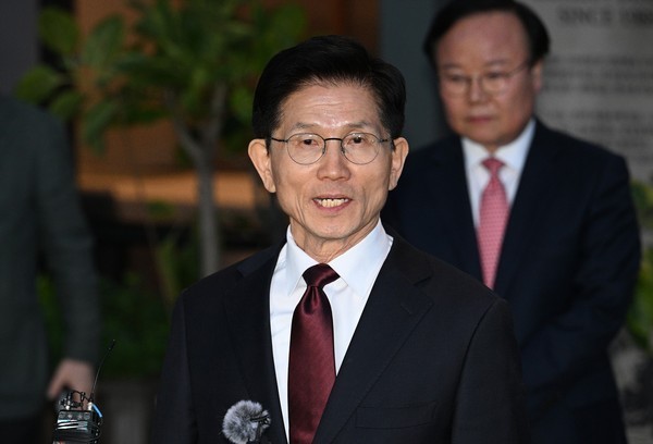 韩国执政党总统候选人更换方案被否决 金文洙候选人资格即刻恢复